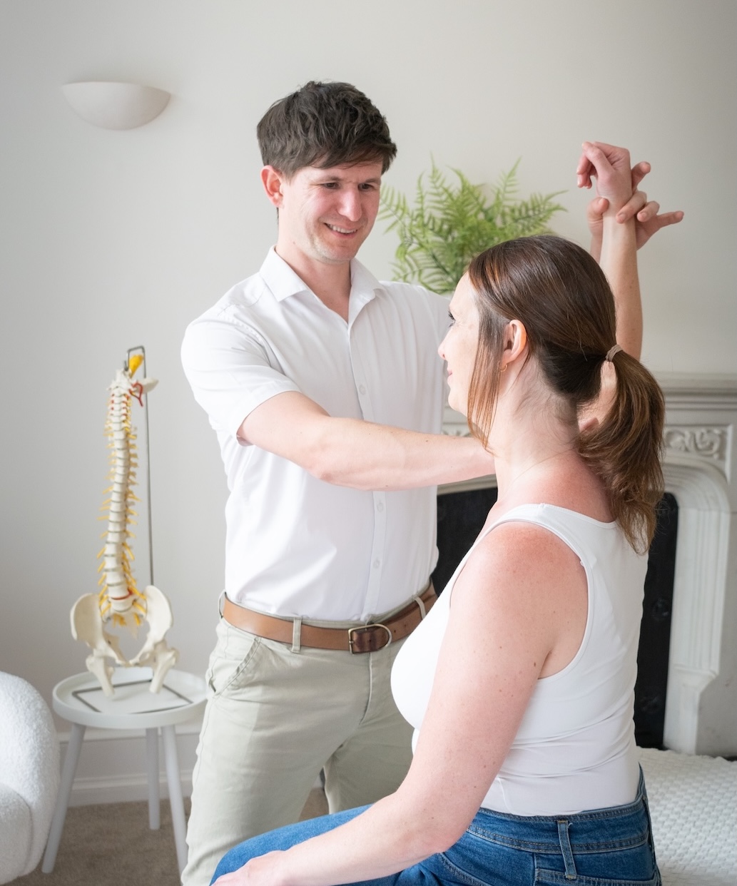 Osteopathy Oakley akley osteopathy appointment focusing on restoring movement and balance.
